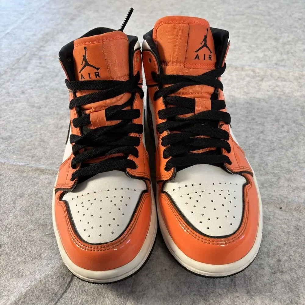 DD6834-802 - Youth Boys Mens 4.5 / Womens 6 Nike Air Jordan 1 Mid SE Turf Orange